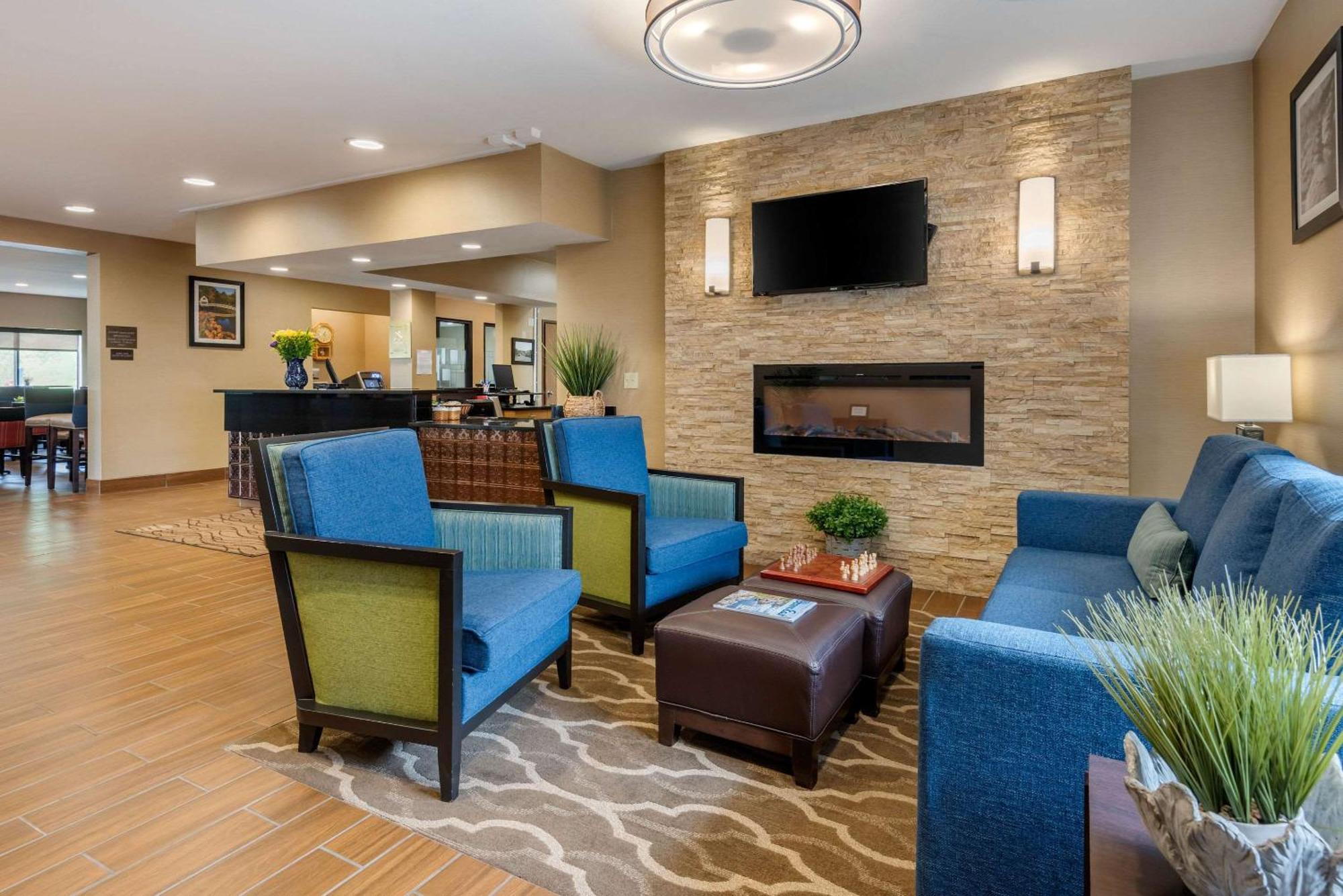 Comfort Inn Ellsworth - Bar Harbor Экстерьер фото
